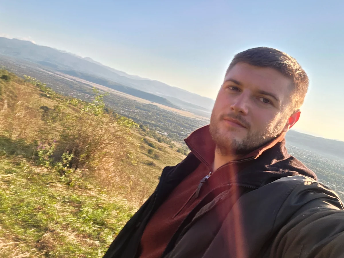 Утро с видом на горы